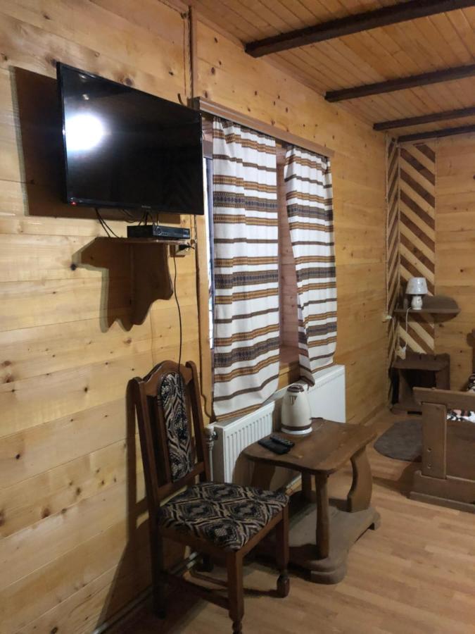 Maison d'hôtes Kabanova Gora à Bukovel Extérieur photo