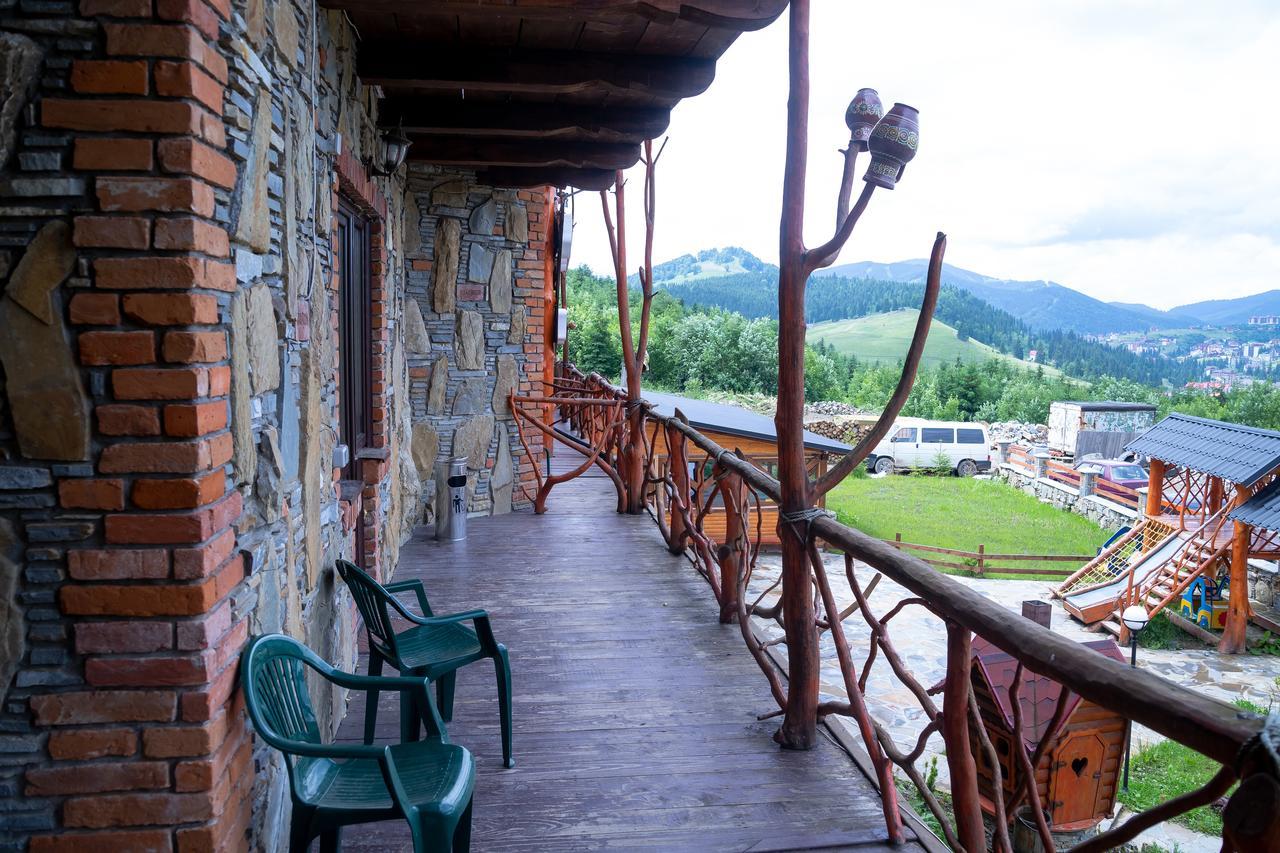 Maison d'hôtes Kabanova Gora à Bukovel Extérieur photo
