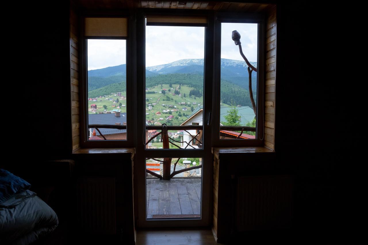 Maison d'hôtes Kabanova Gora à Bukovel Extérieur photo