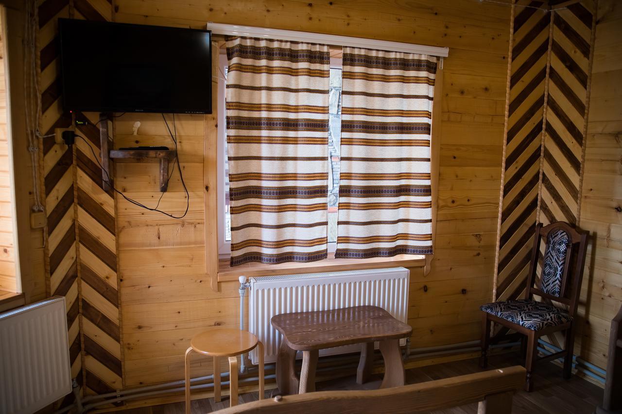 Maison d'hôtes Kabanova Gora à Bukovel Extérieur photo