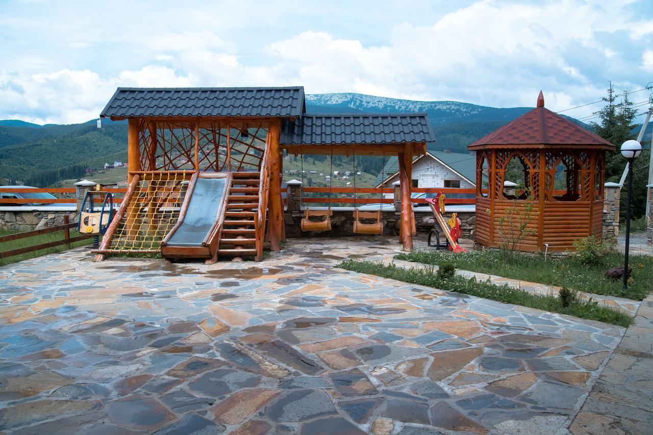 Maison d'hôtes Kabanova Gora à Bukovel Extérieur photo