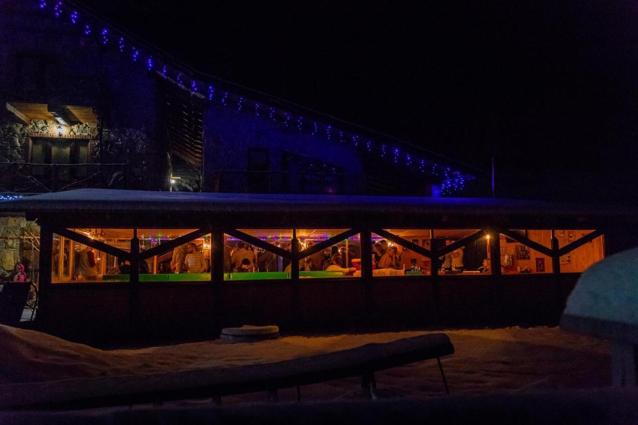 Maison d'hôtes Kabanova Gora à Bukovel Extérieur photo